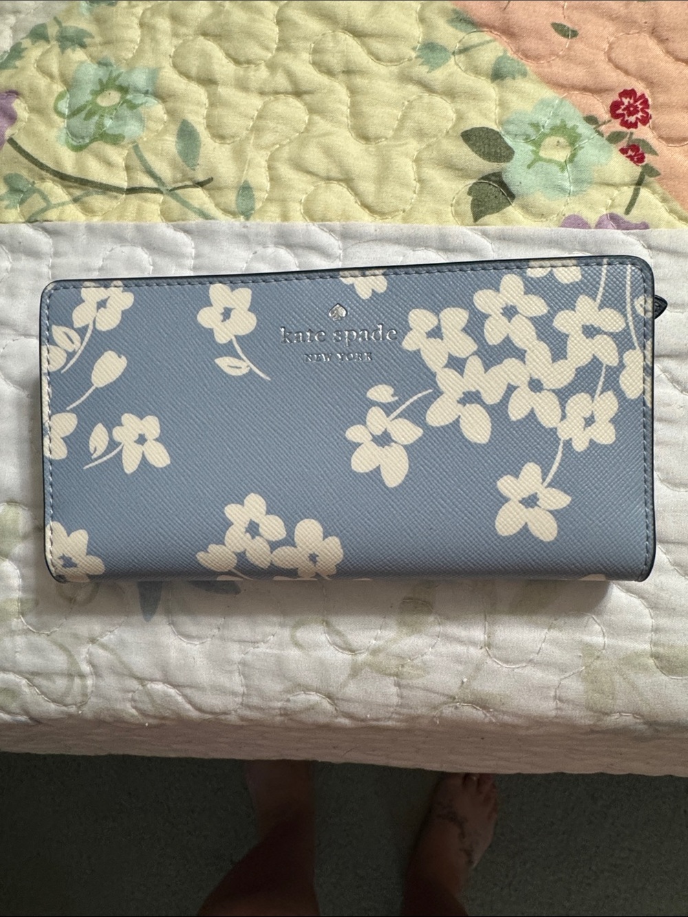 kate spade Blue Floral Tote Bag with matching wallet - Picture 4 of 6